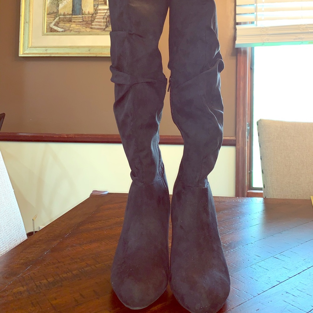 NIB Fergalicious Brio knee-high boots